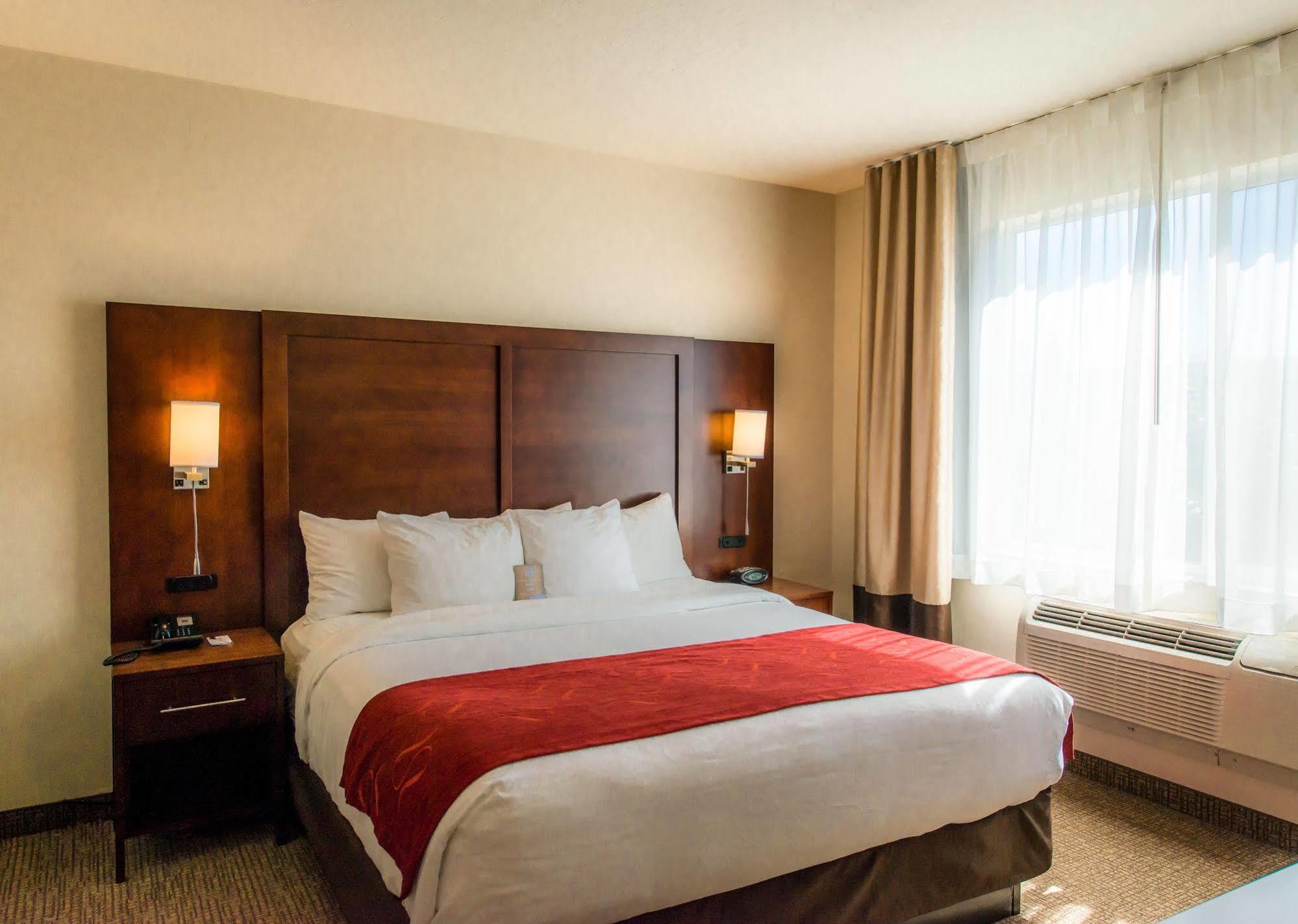 Comfort Suites Springfield-Eugene Dış mekan fotoğraf