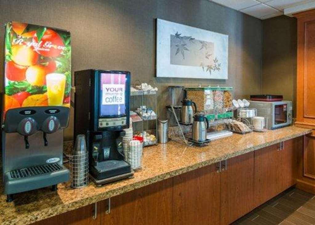 Comfort Suites Springfield-Eugene Restoran fotoğraf